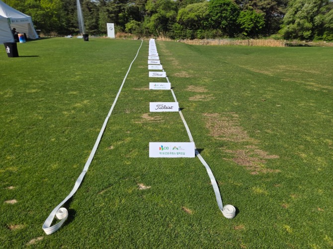 드라이빙 레인지 타석. 사진=글로벌이코노믹 안성찬 대기자