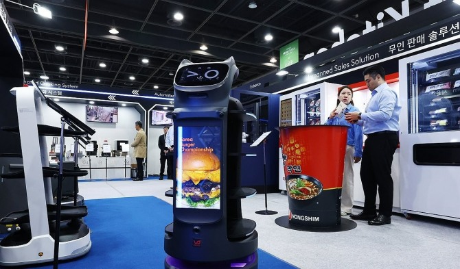 194조 '서비스 로봇' 시장 열린다… 글로벌 AI 기업 실전 배치 격돌