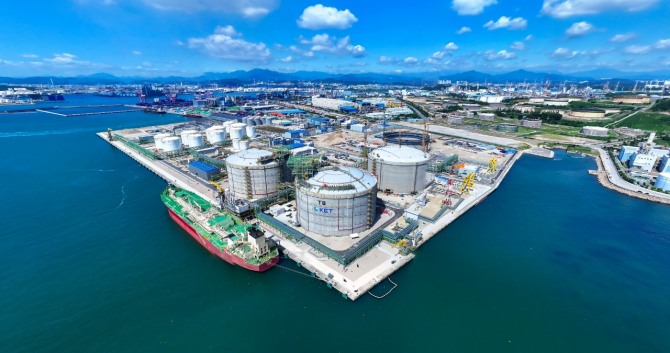 대우건설이 EPC로 수행한 울산 북항 LNG·정유 터미널. 사진=대우건설