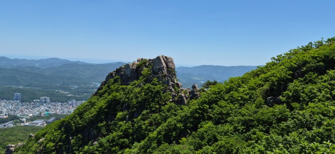 어쩌다 금정산행 / 백승훈 시인