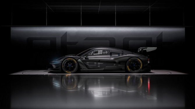 제네시스 마그마 GT3 콘셉트. 양산을 염두에 두지 않고 GT3 기술 규정을 반영해 레이스 환경에 최적화한 독자 콘셉트다. 사진=제네시스