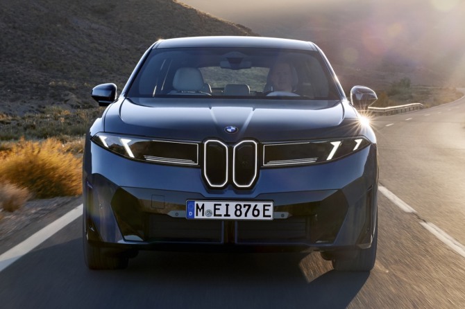 BMW '더 뉴 BMW iX3'. 사진=BMW