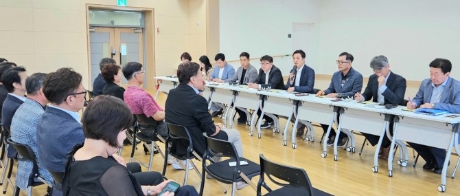 [인수위 리포트] '발로 뛰는 양주대전환'...정덕영 인수위, 교통·산업·... - 뉴스 썸네일 이미지