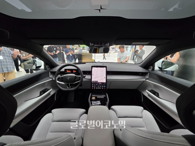 폴스타 '폴스타 3'. 사진=최태인 기자