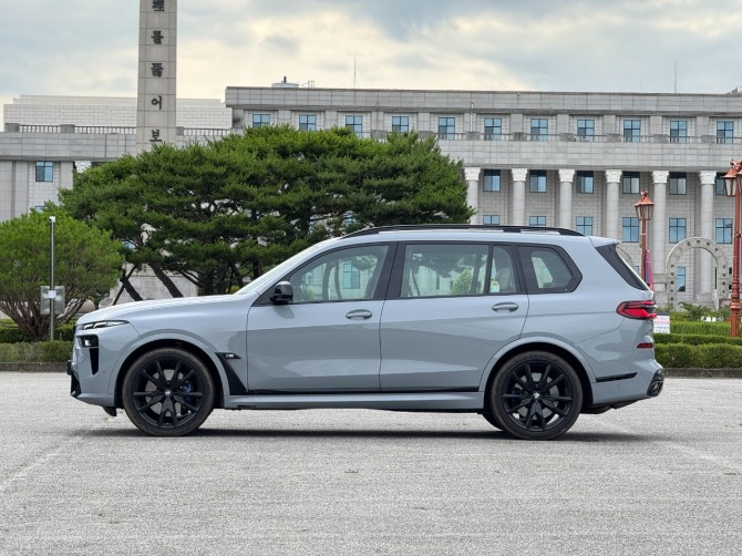BMW 'X7 M60i xDrive M Spt Pro'. 사진=최태인 기자