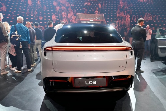 中 샤오펑, 獨 심장부서 SUV ‘모나 L03’ 전격 공개… 유럽 자강론 선언