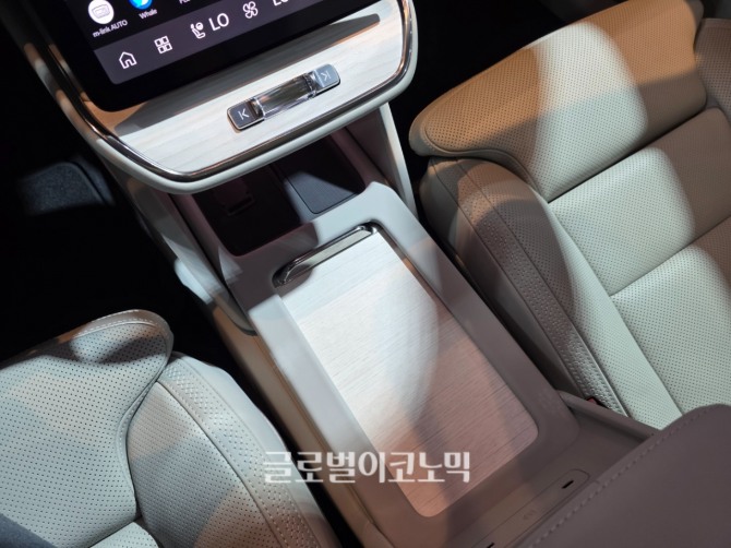 볼보 'ES90'. 사진=최태인 기자
