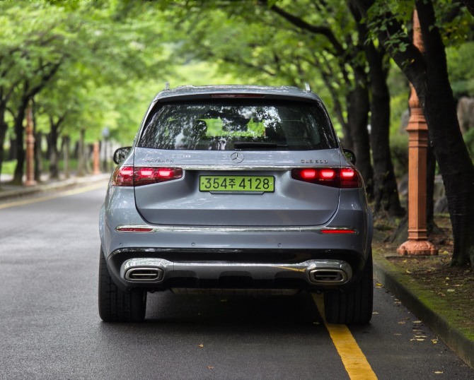 메르세데스-마이바흐 GLS 600 4MATIC 마누팍투어. 사진=최태인 기자