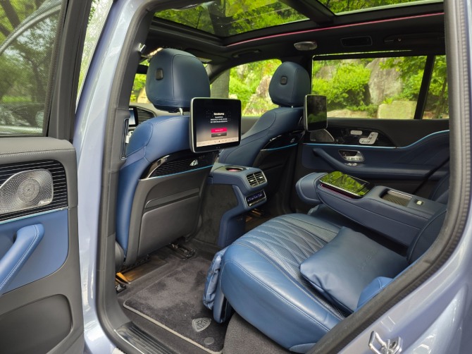 메르세데스-마이바흐 GLS 600 4MATIC 마누팍투어. 사진=최태인 기자