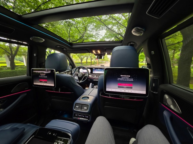 메르세데스-마이바흐 GLS 600 4MATIC 마누팍투어. 사진=최태인 기자