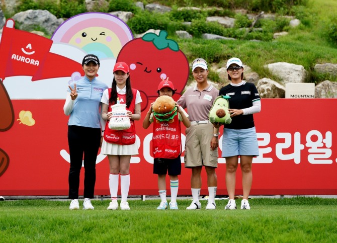 손예빈, 인사이드 더 로프 키즈 2명, 정윤지, 최은우(왼쪽부터). 사진=강병구 기자