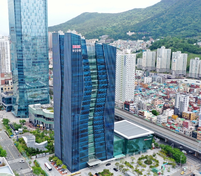 BNK부산은행 본사 사옥 전경. 사진=BNK부산은행