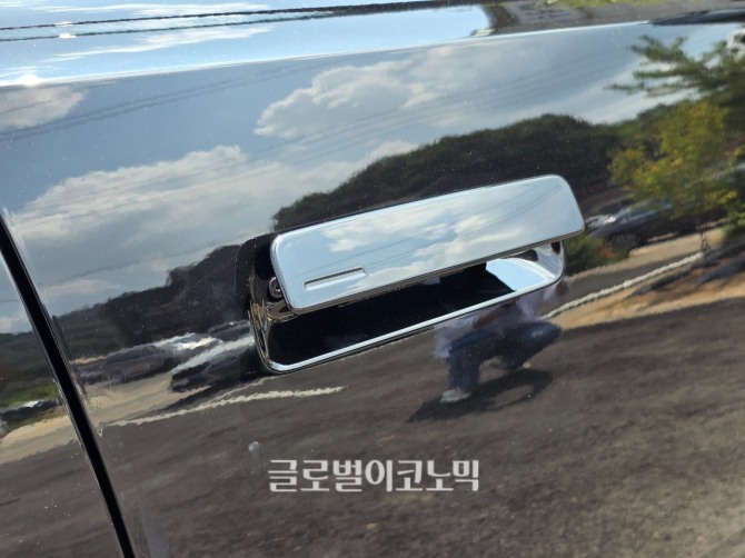 볼보 'EX90 트윈모터 퍼포먼스 울트라'. 사진=최태인 기자