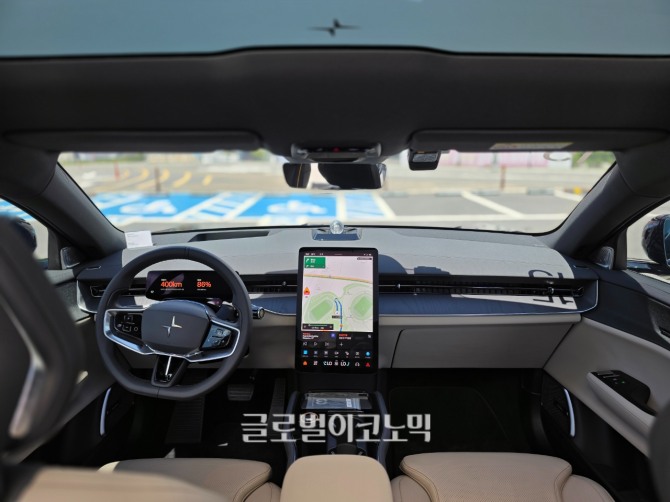 폴스타 '폴스타 3 듀얼 모터'. 사진=최태인 기자