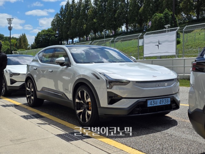 폴스타 '폴스타 3 퍼포먼스'. 사진=최태인 기자