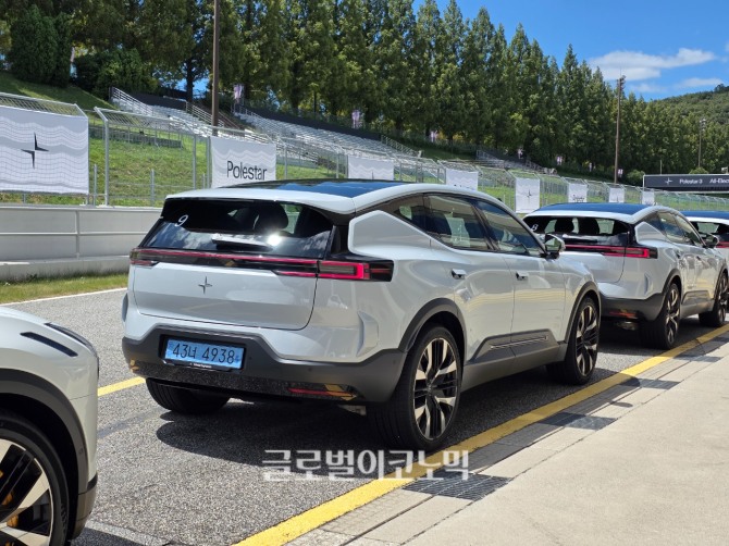 폴스타 '폴스타 3 퍼포먼스'. 사진=최태인 기자