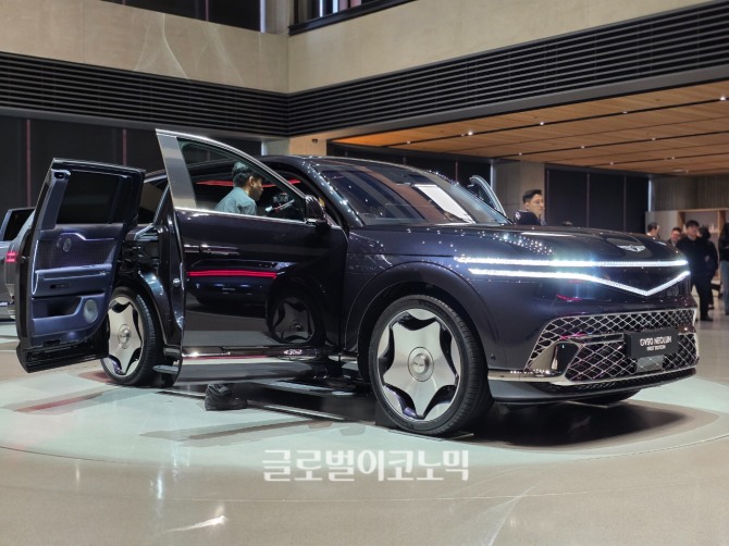 제네시스 'GV90 네오룬 퍼스트 에디션'. 사진=최태인 기자