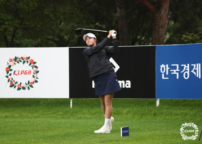 시즌 4승 놓고 <b>서교림</b>과 김민솔의 '한판승부'...BC카드-한경 KLPGA 챔피언...