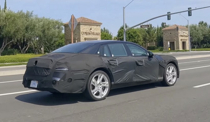 제네시스 'G90 페이스리프트'. 사진= Kindel Auto