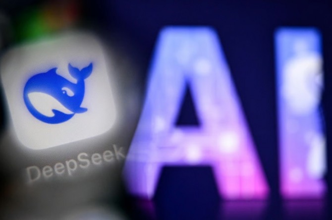 "몸값 100조 원 눈앞"... 딥시크, 500억 위안 규모 Pre-IPO 투자 유치 '초... - 뉴스 썸네일 이미지