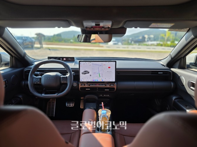 현대자동차 '디 올 뉴 아반떼' 2.0 가솔린 인스퍼레이션. 사진=최태인 기자