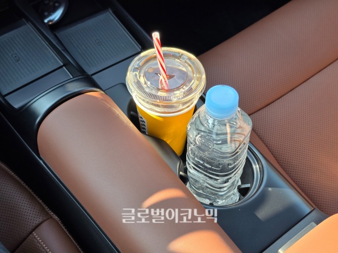 현대자동차 '디 올 뉴 아반떼' 2.0 가솔린 인스퍼레이션. 사진=최태인 기자