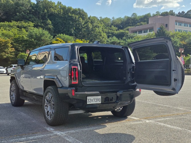 GMC '허머EV SUV 2X'. 사진=최태인 기자