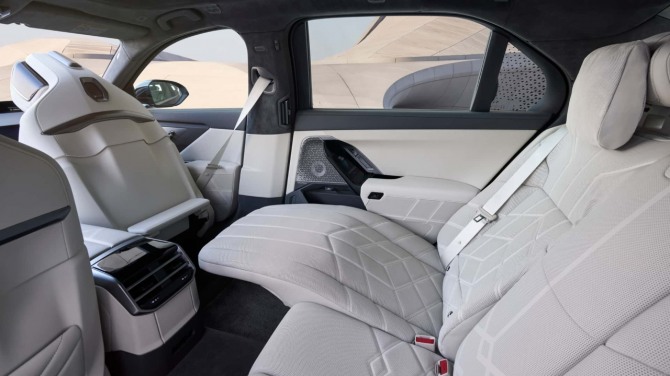 BMW '7시리즈 페이스리프트(LCI)'. 사진=BMW