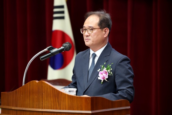 김종철 제9대 인천경제자유구역청장 취임사 전경=인천경제청