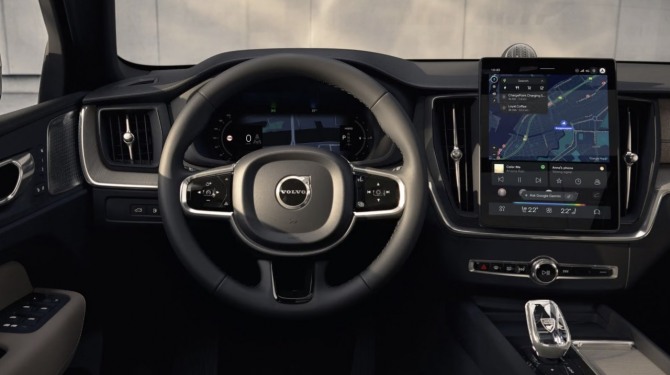 볼보 'XC60 페이스리프트'. 사진=볼보자동차