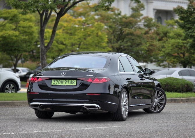 메르세데스-벤츠 '더 뉴 S 580 4MATIC L'. 사진=최태인 기자