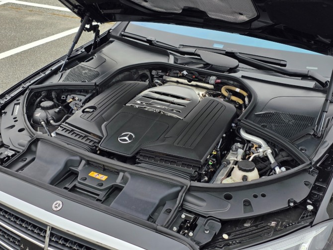 메르세데스-벤츠 '더 뉴 S 580 4MATIC L'. 사진=최태인 기자