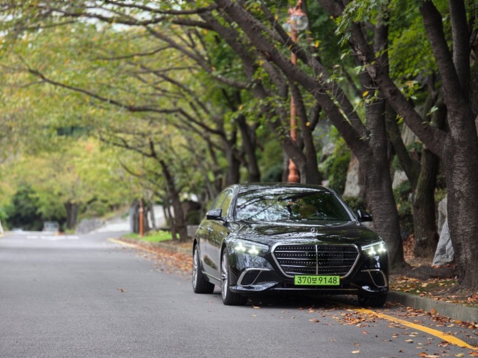 메르세데스-벤츠 '더 뉴 S 580 4MATIC L'. 사진=최태인 기자