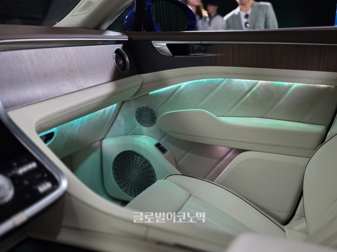 벤틀리 '토르칼'. 사진=최태인 기자