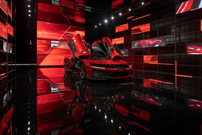 페라리가 인도에서 '우니베르소 페라리(Universo Ferrari)'를 공식 오픈하고,  몰입형 브랜드 경험을 처음으로 선보였다. 사진=페라리코리아