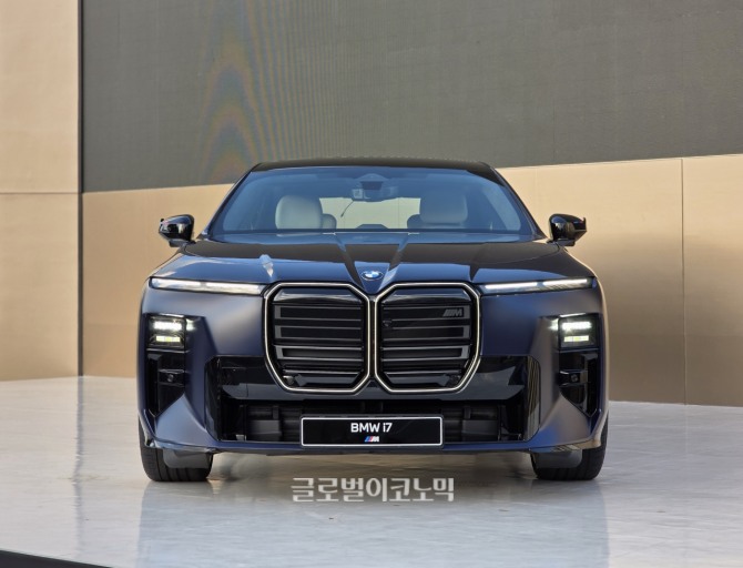 BMW 더 뉴 7시리즈. 사진=최태인 기자
