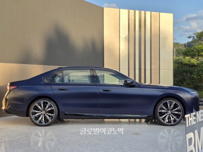 BMW 더 뉴 7시리즈. 사진=최태인 기자