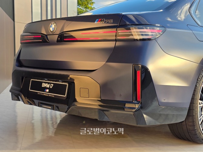 BMW 더 뉴 7시리즈. 사진=최태인 기자