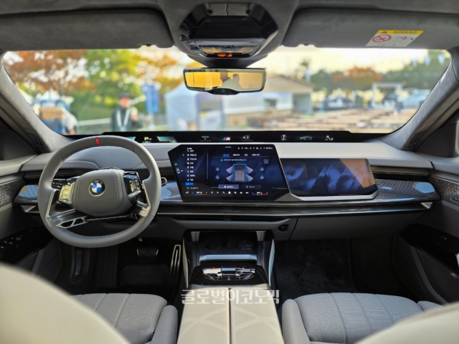 BMW 더 뉴 7시리즈. 사진=최태인 기자