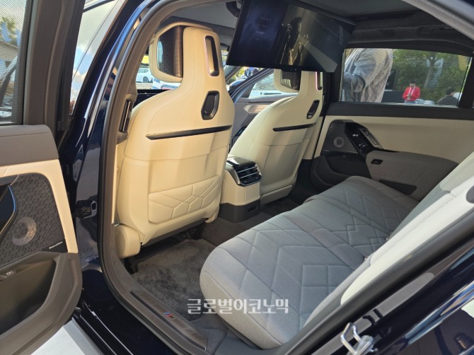 BMW 더 뉴 7시리즈. 사진=최태인 기자