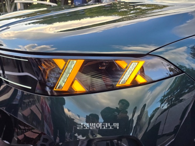 BMW 더 뉴 iX5. 사진=최태인 기자