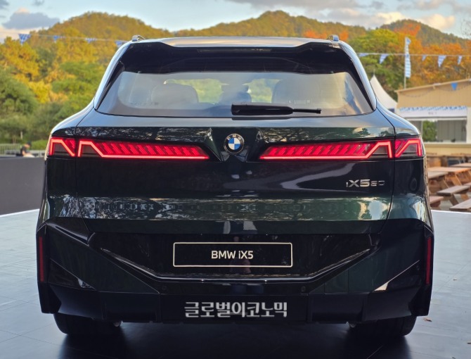 BMW 더 뉴 iX5. 사진=최태인 기자