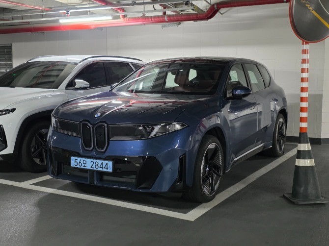 더 뉴 BMW iX3 50 xDrive. 사진=최태인 기자