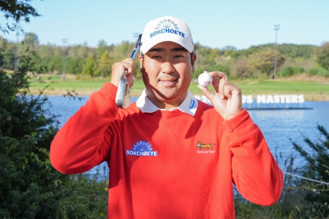 9번홀에서 홀인원한 이동환. 사진=KPGA 민수용 포토
