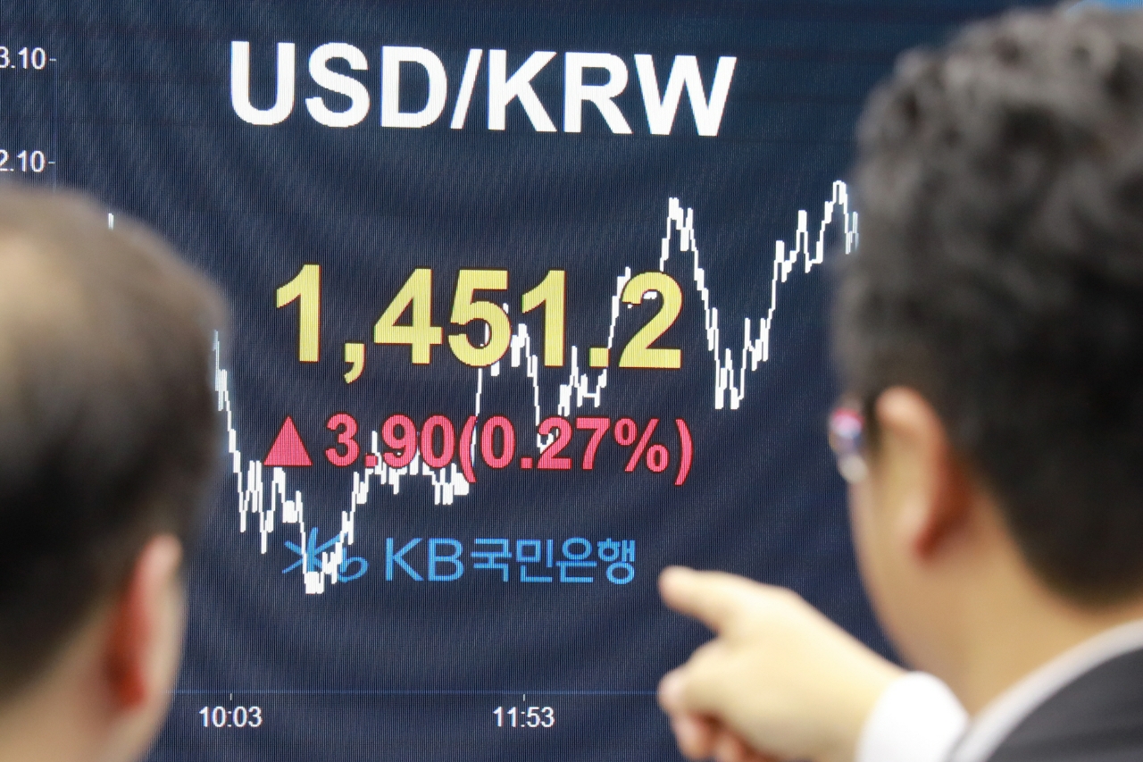 트럼프 트레이드·美 금리인하 속도조절…환율 1500원 돌파 우려 - 글로벌이코노믹