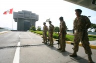 페루 육군, 한국 STX-현대로템과 군용 차량 조립 공장 설립 협약 체결