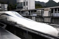日, 세계 최고속 열차 노선 2027년 개통 '좌초 위기'