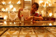 금값 폭등에도 굳건한 인도의 '금 사랑'… 서민 지갑은 얇아져도 부자들은 '여전'