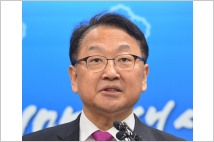유일호 "올해 3.1% 성장 가능…한국경제 펀더멘털 견고"