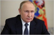 우크라이나 정보국장 "푸틴 심각한 병으로 2년 이내 사망“